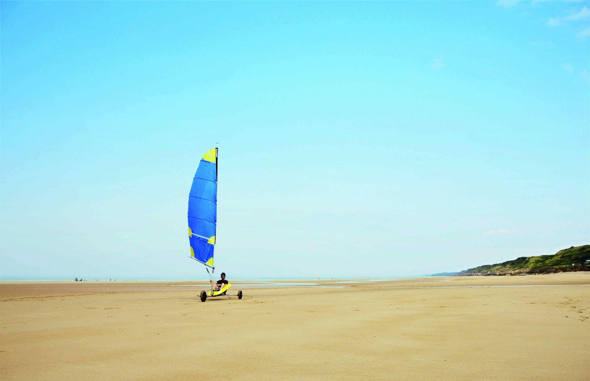 Belambra Clubs Colleville-Sur-Mer - Omaha Beach Ngoại thất bức ảnh